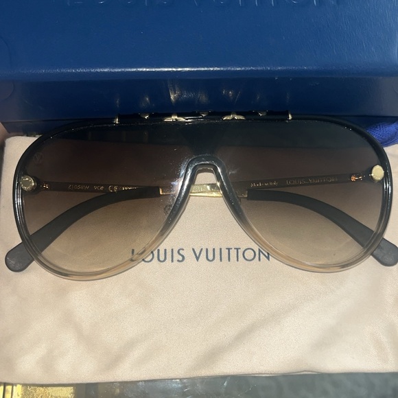 Good condition Rare Louis Vuitton Boogie Nights Sunglasses main image 13